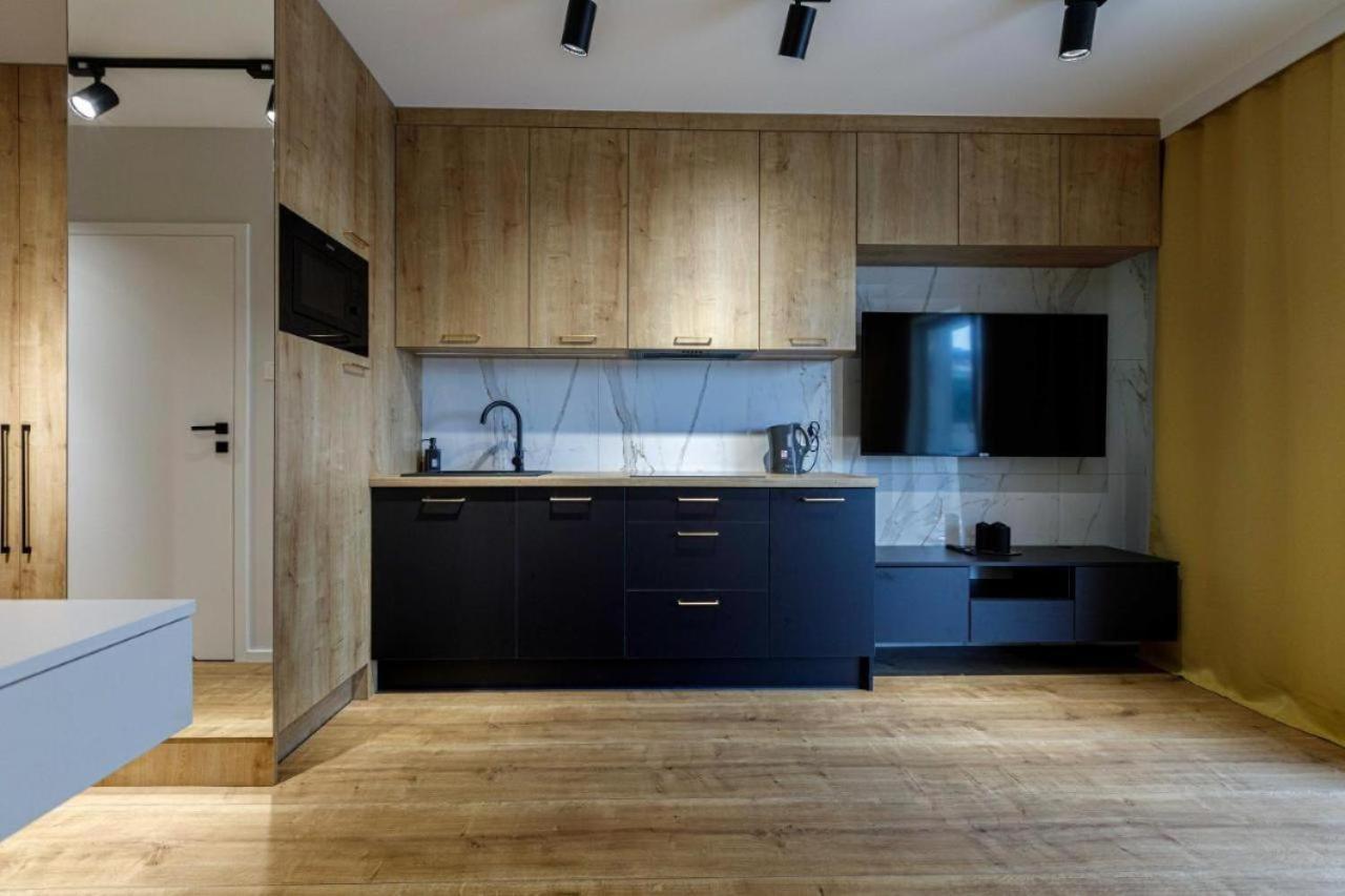 Urban Chic - Studio Apartment - Odra View&Witolda Вроцлав Экстерьер фото